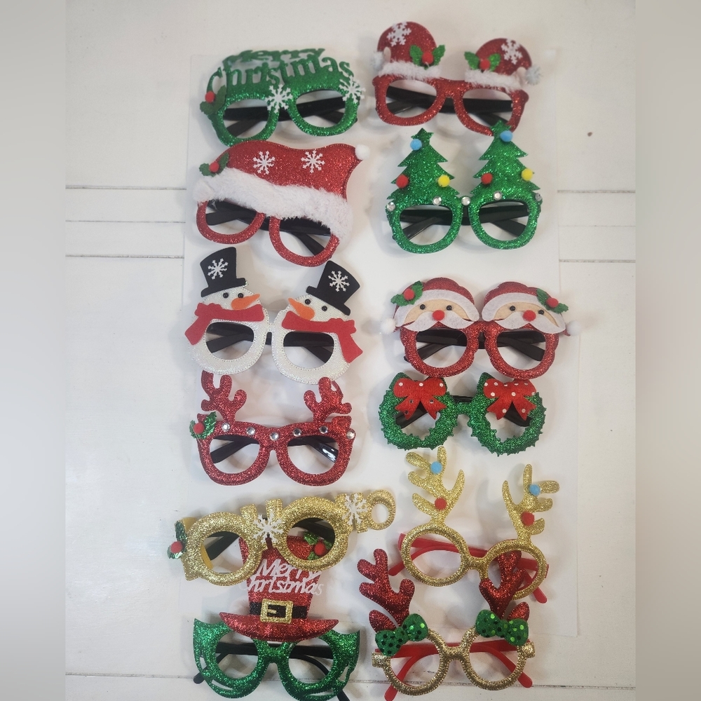 Christmas Holiday Costume Party Glasses 12
